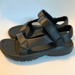 Like New Teva Hurricane Drifts Size W7